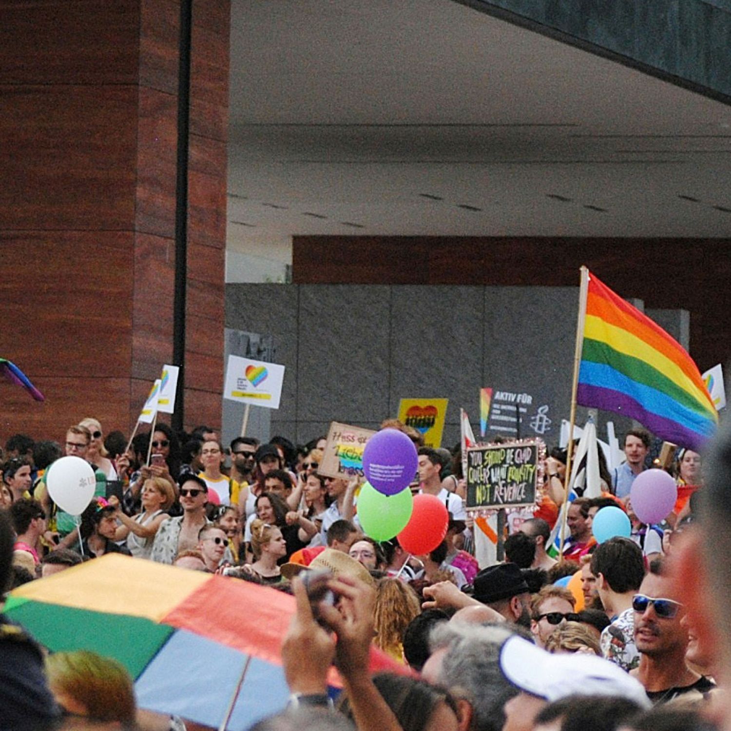 Quand misogynie rime avec homophobie